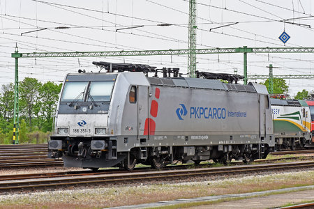 Bombardier TRAXX F140 MS - 186 351-3 operated by PKP CARGO INTERNATIONAL a.s.