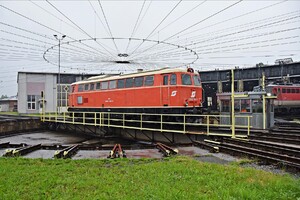 ÖBB Class 2043 - 2043 005-4 operated by Österreichische Bundesbahnen