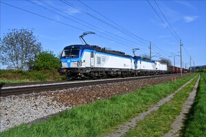 Siemens Vectron MS - 193 963-6 operated by ČD Cargo, a.s.