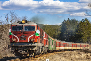 23 August Works (FAUR) BDŽ Class 77 - 77 002-4 operated by BDŽ Putnicheski Prevozi EOOD (БДЖ -Пътнически превози ЕOOД)