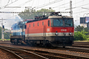 SGP 1144 - 1144 011 operated by Rail Cargo Austria AG