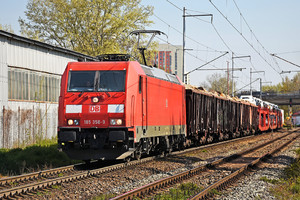 Bombardier TRAXX F140 AC2 - 185 358-9 operated by DB Cargo AG
