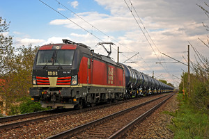 Siemens Vectron MS - 193 747 operated by IDS CARGO a. s.