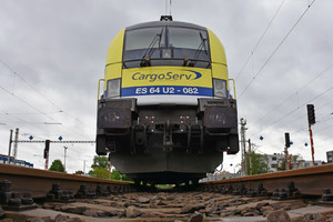 Siemens ES 64 U2 - 182 582-7 operated by CargoServ GmbH