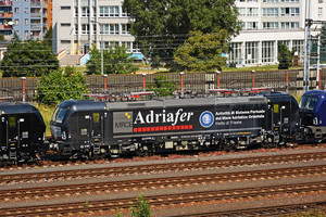 Siemens Vectron MS - 193 675-6 operated by ADRIAFER S.R.L.