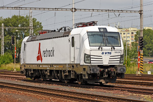 Siemens Vectron AC - 193 815 operated by Retrack GmbH & Co. KG