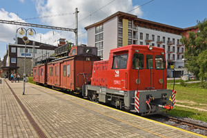 Turčianske strojárne Martin T 212.0 (702) - 702 950-7 operated by Železnice Slovenskej Republiky