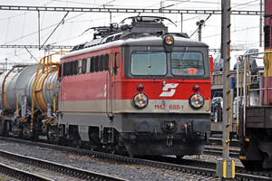 ÖBB Class 1142 - 1142 668-1 operated by Rail Cargo Austria AG