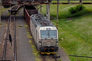 Siemens Vectron MS - 383 215-1 operated by LOKORAIL, a.s.