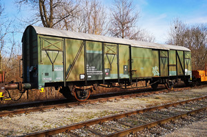 Class G - ÖBB workshop car - 40 81 9436 560-2 operated by Rail Cargo Austria AG