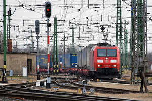 Bombardier TRAXX F140 AC1 - 185 051-0 operated by DB Cargo AG