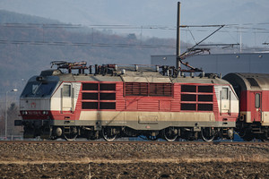 Škoda 55E - 350 008-9 operated by Železničná Spoločnost' Slovensko, a.s.