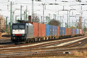 Siemens ES 64 F4 - 189 285 operated by DB Cargo AG