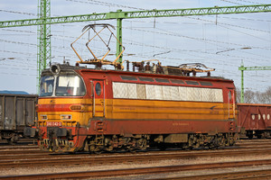 Škoda 47E - 240 042-2 operated by Železničná Spoločnost' Cargo Slovakia a.s.