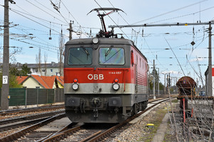 SGP ÖBB Class 1144 - 1144 057 operated by Rail Cargo Austria AG