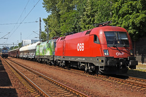 Siemens ES 64 U2 - 1016 028 operated by Rail Cargo Austria AG