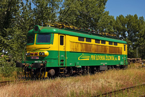Škoda 73E - 242 282-2 operated by Prvá Slovenská železničná, a.s.