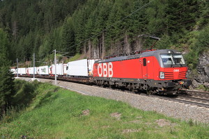 Siemens Vectron MS - 1293 082 operated by Rail Cargo Austria AG