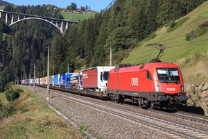 Siemens ES 64 U2 - 1116 193 operated by Rail Cargo Austria AG