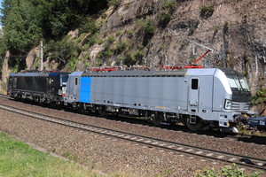 Siemens Vectron MS - 6193 093 operated by Lokomotion Gesellschaft für Schienentraktion mbH