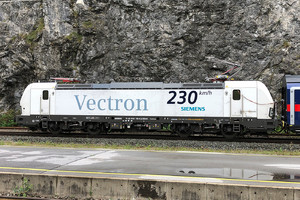 Siemens Vectron AC - 193 780 operated by Österreichische Bundesbahnen