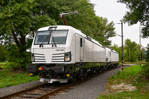 Siemens Vectron MS - 193 689 operated by Unknown