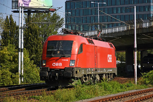 Siemens ES 64 U2 - 1116 036 operated by Rail Cargo Austria AG