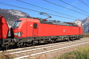 Siemens Vectron MS - 193 302 operated by DB Cargo AG