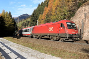 Siemens ES 64 U4 - 1216 021 operated by Österreichische Bundesbahnen