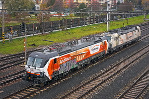 Siemens Vectron MS - 383 220-1 operated by LOKORAIL, a.s.