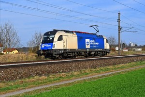 Siemens ES 64 U4 - 1216 954 operated by Wiener Lokalbahnen Cargo GmbH