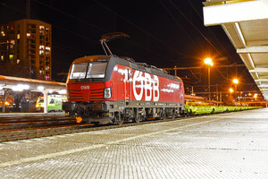 Siemens Vectron MS - 1293 048 operated by Rail Cargo Austria AG