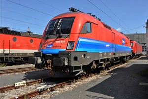 Siemens ES 64 U2 - 1116 049 operated by Rail Cargo Hungaria ZRt.