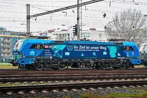 Siemens Vectron AC - 193 813 operated by Retrack GmbH & Co. KG