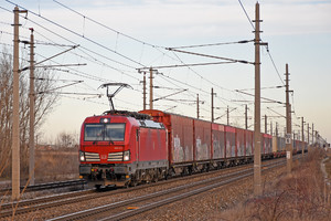 Siemens Vectron MS - 193 372 operated by DB Cargo AG