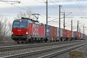 Siemens Vectron MS - 1293 015 operated by Rail Cargo Austria AG