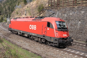 Siemens ES 64 U4 - 1216 013 operated by Österreichische Bundesbahnen