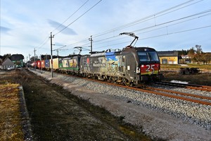 Siemens Vectron AC - 193 876 operated by LTE Austria GmbH
