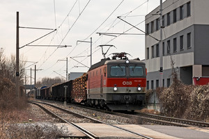 SGP ÖBB Class 1144 - 1144 204 operated by Rail Cargo Austria AG