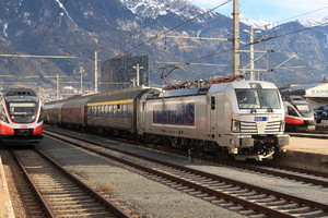 Siemens Vectron MS - 383 423-1 operated by METRANS, a.s.