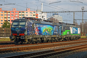Siemens Vectron MS - 193 697 operated by LTE Logistik und Transport GmbH