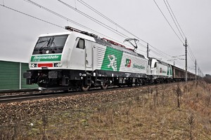 Siemens ES 64 F4 - 189 822 operated by Steiermarkbahn Transport & Logistik GmbH