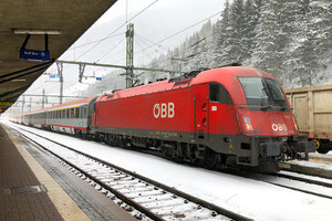 Siemens ES 64 U4 - 1216 007 operated by Österreichische Bundesbahnen