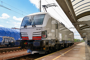 Siemens Vectron MS - 193 942 operated by FRACHTbahn Traktion GmbH