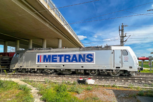Bombardier TRAXX F140 MS - 386 017-8 operated by METRANS Rail s.r.o.