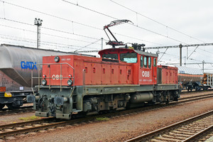 SGP ÖBB Class 1063 - 1063 033 operated by Rail Cargo Austria AG