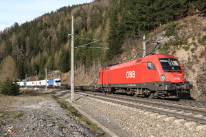 Siemens ES 64 U2 - 1116 088 operated by Rail Cargo Austria AG