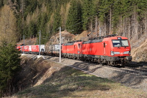 Siemens Vectron MS - 193 349 operated by DB Cargo AG