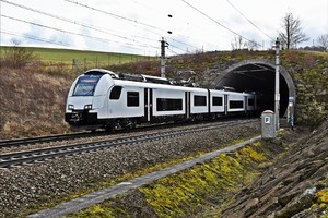 Siemens Desiro ML - 4746 302 operated by Ostdeutsche Eisenbahngesellschaft