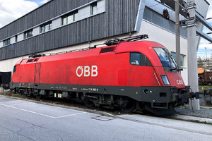 Siemens ES 64 U2 - 1116 168 operated by Österreichische Bundesbahnen